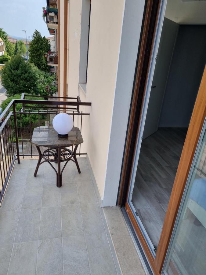 Blue House Apartment - San Massimo เวโรนา ภายนอก รูปภาพ