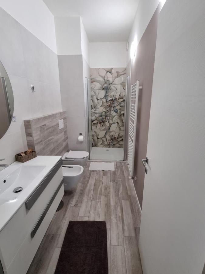 Blue House Apartment - San Massimo เวโรนา ภายนอก รูปภาพ