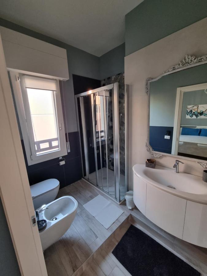 Blue House Apartment - San Massimo เวโรนา ภายนอก รูปภาพ