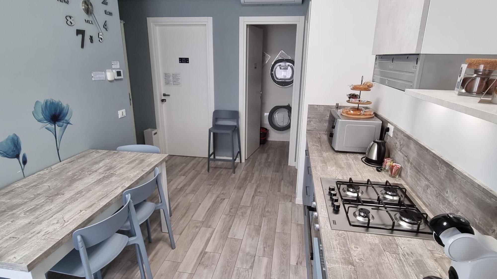Blue House Apartment - San Massimo เวโรนา ภายนอก รูปภาพ